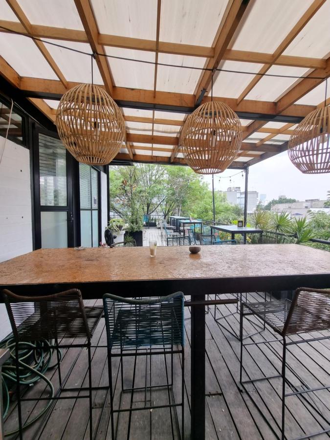 Metro Hostal Boutique - 2