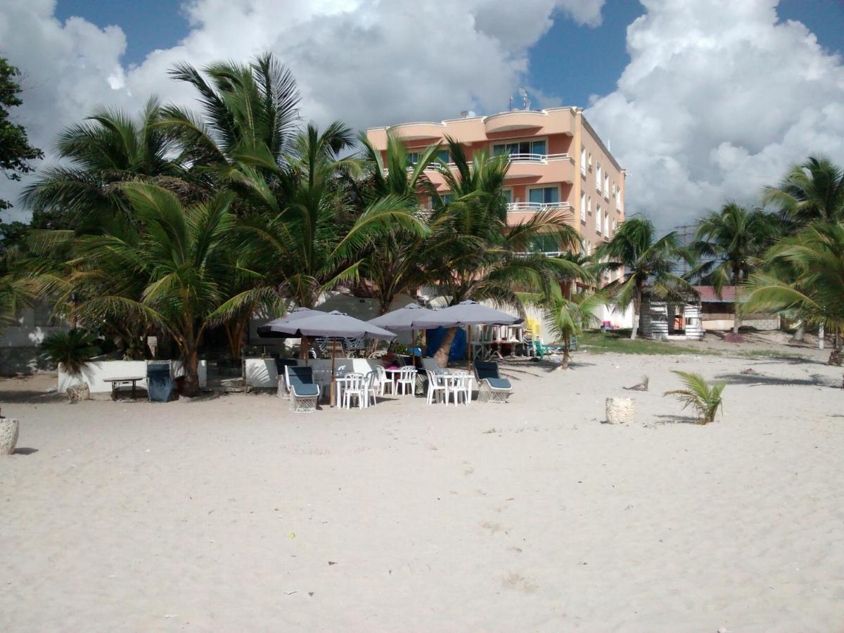 Beach: Aparta Hotel Caribe Paraiso