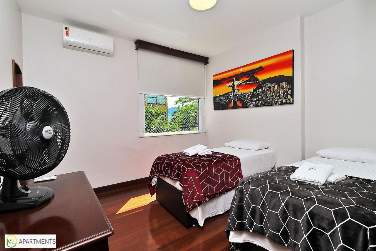 Huge 3 bedroom ocean front for 8 people - 2