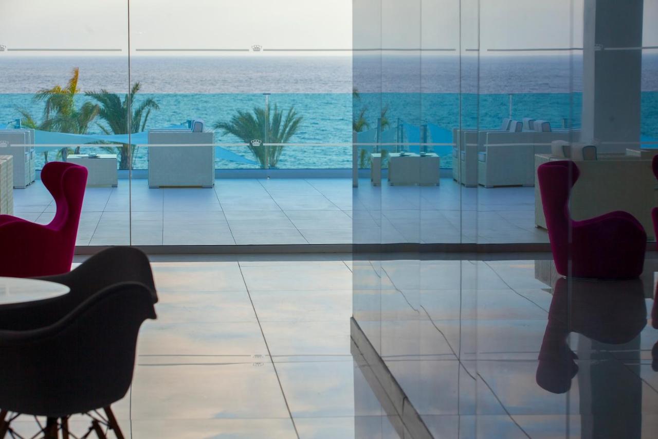 King Evelthon Beach Hotel & Resort photo