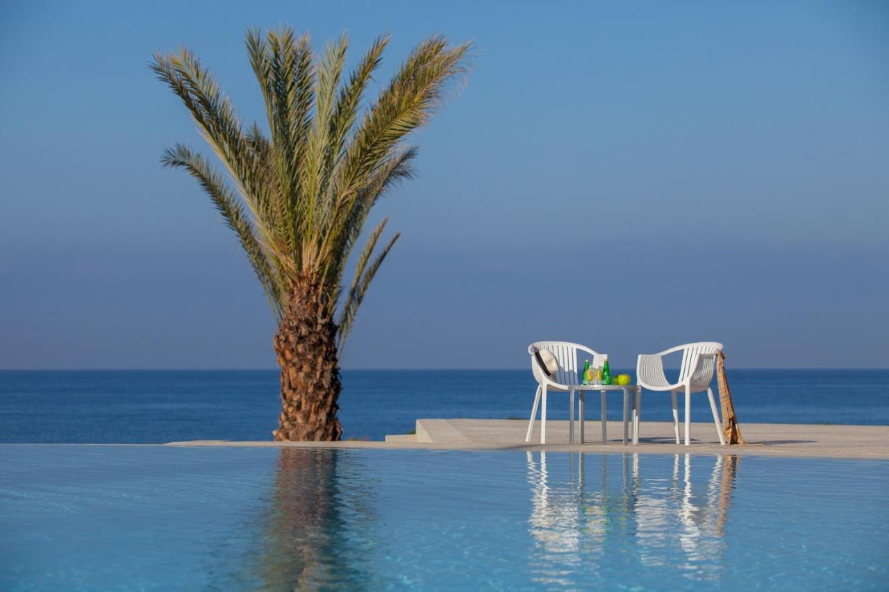 King Evelthon Beach Hotel & Resort photo