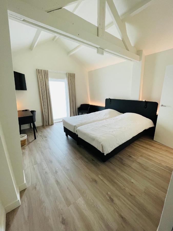 Hotel Bell-X Kortrijk-Wevelgem photo