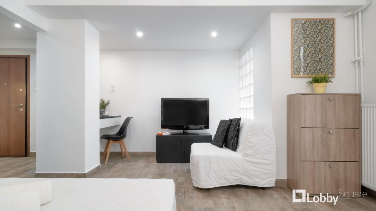 Embassy Studio - 5
