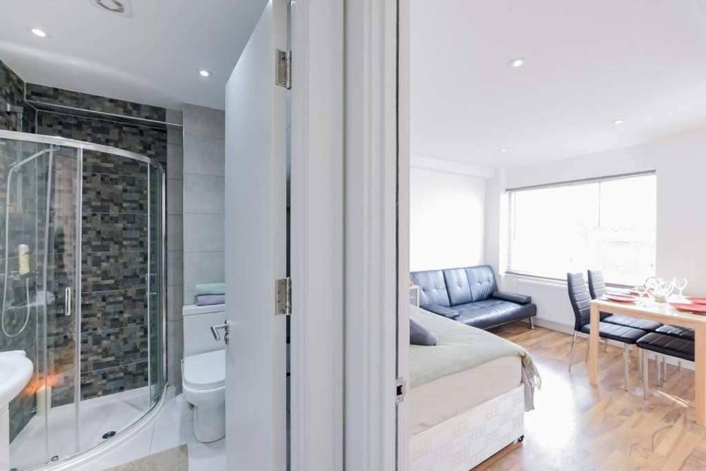 City Sparrow Apartments 5 - 3