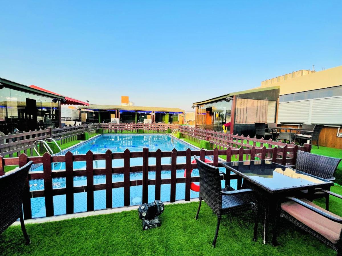 Smana Hotel Al Raffa photo