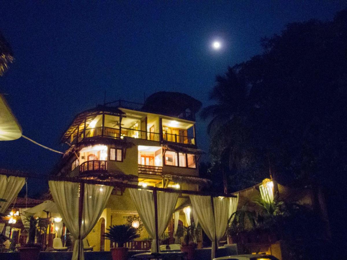 Five Stars Hotel