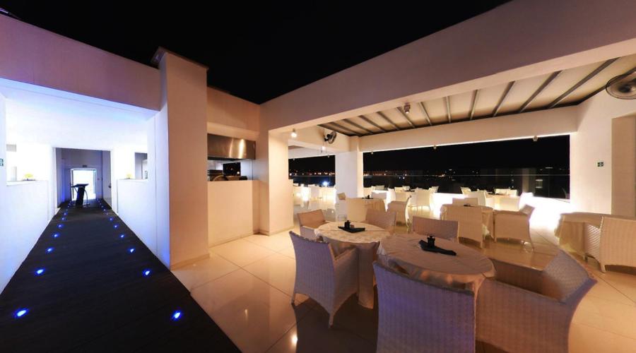 King Evelthon Beach Hotel & Resort photo