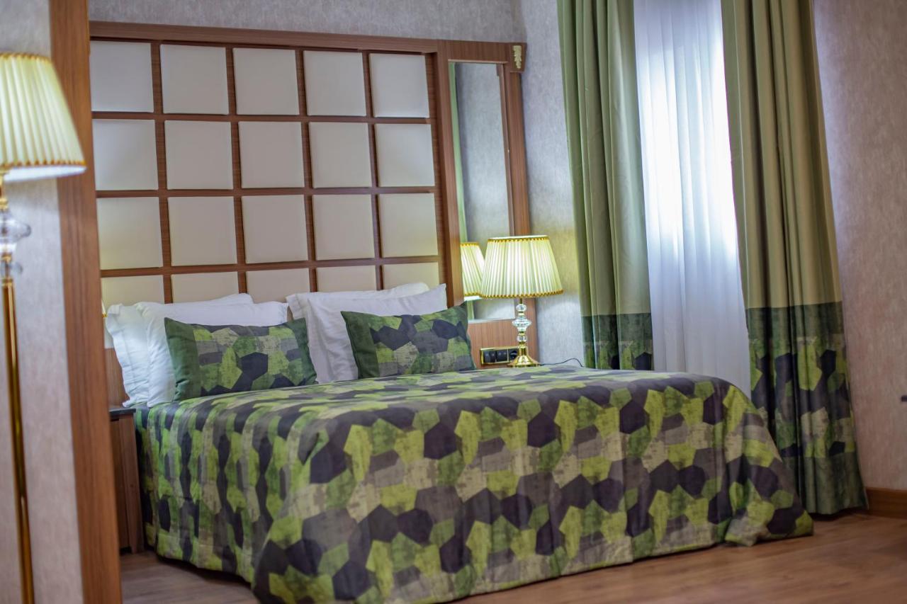 UNITED HOTEL INTERNATIONAL photo