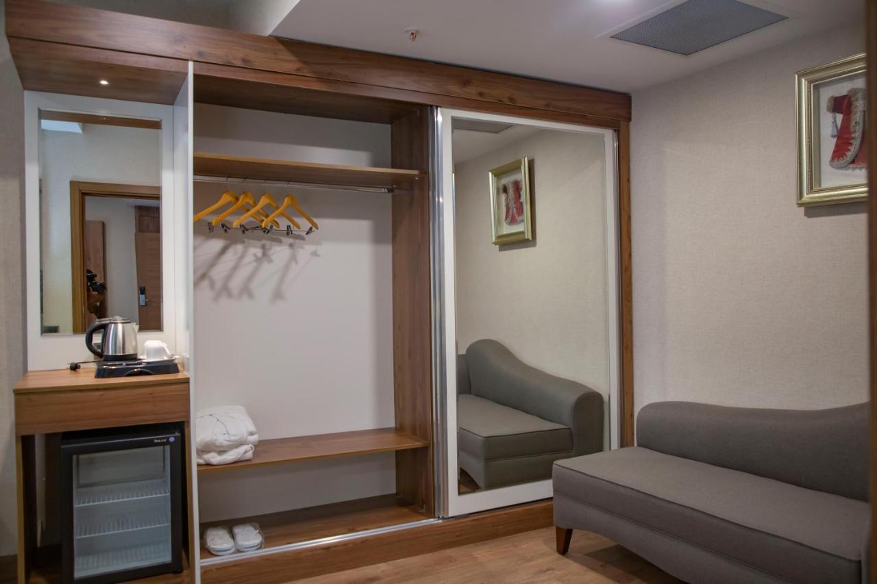 UNITED HOTEL INTERNATIONAL photo