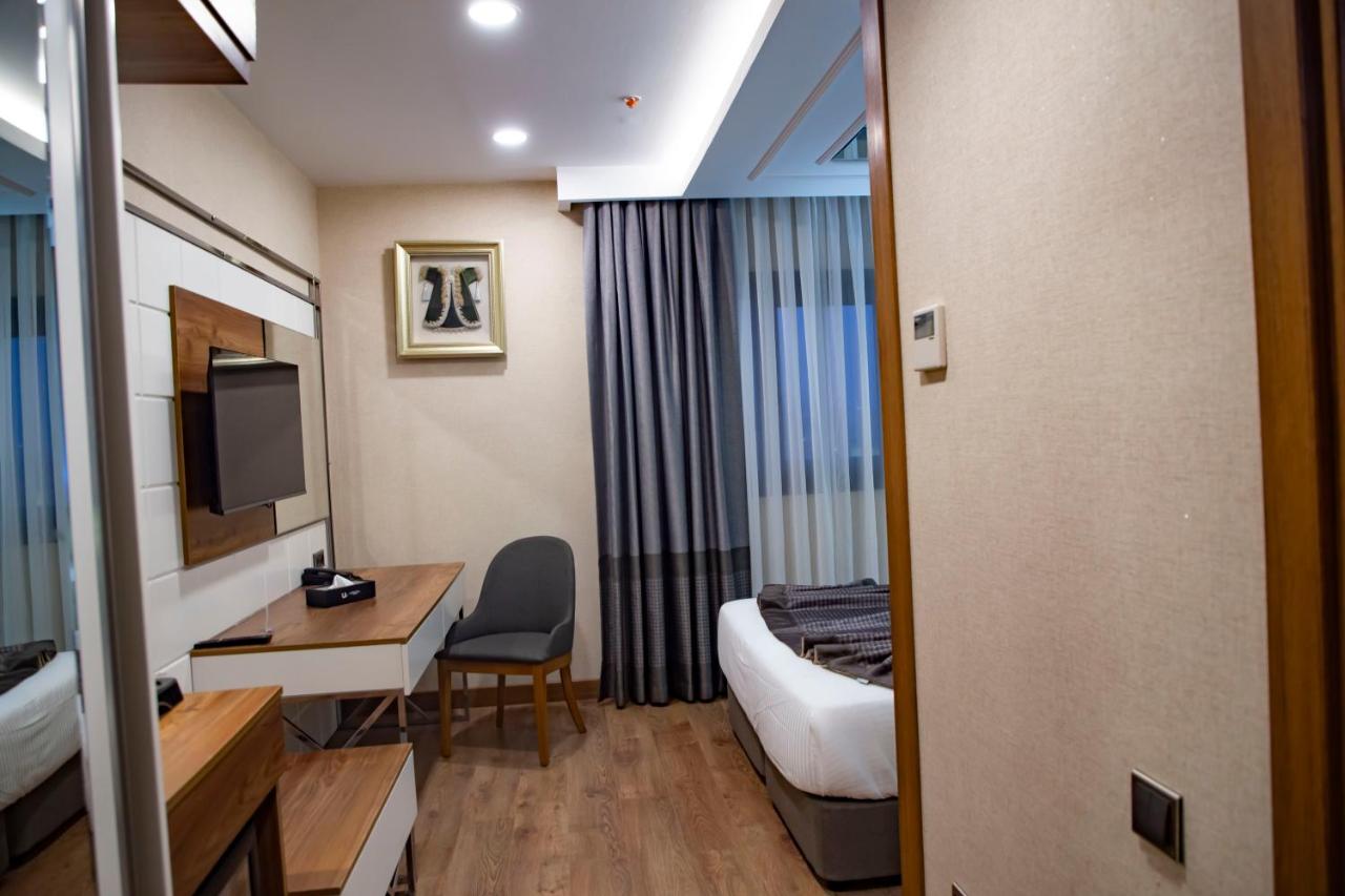 UNITED HOTEL INTERNATIONAL photo