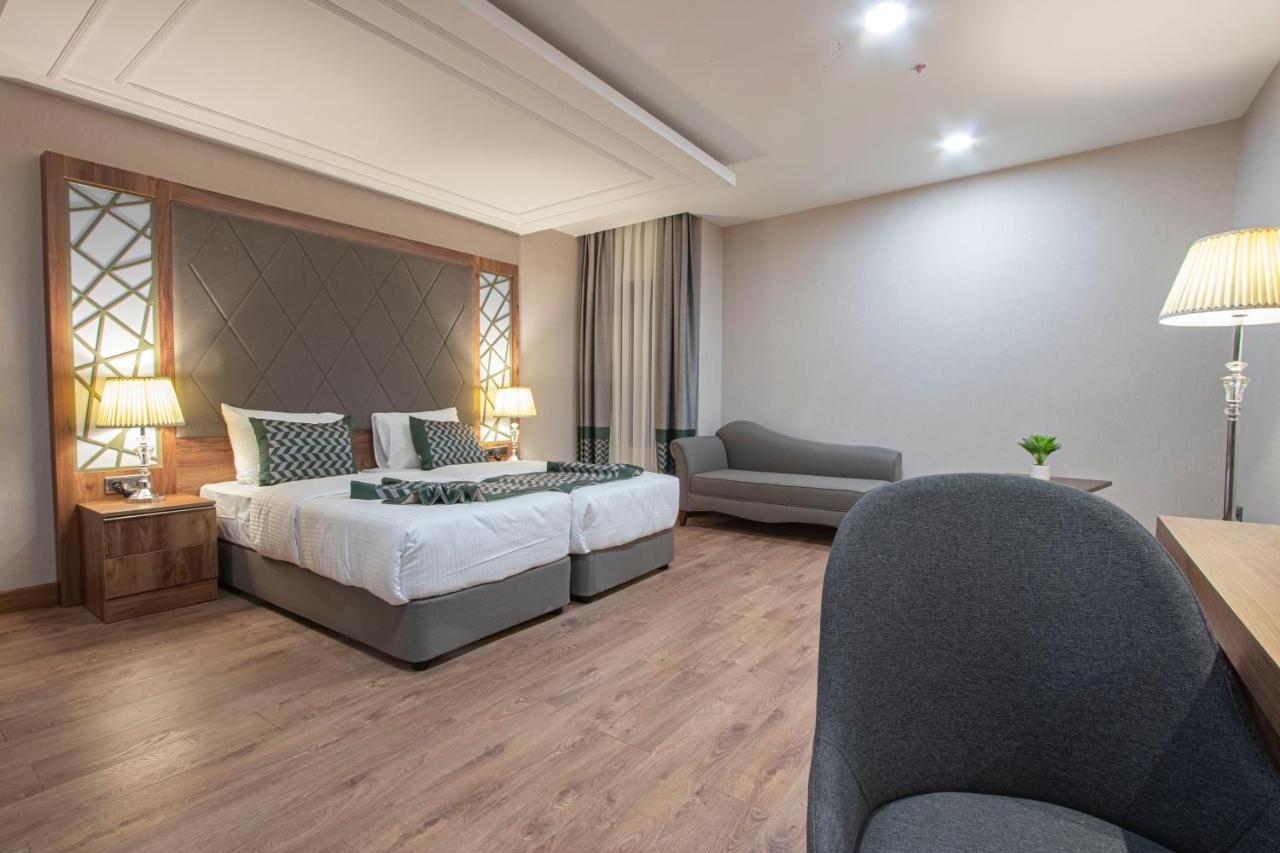 UNITED HOTEL INTERNATIONAL photo