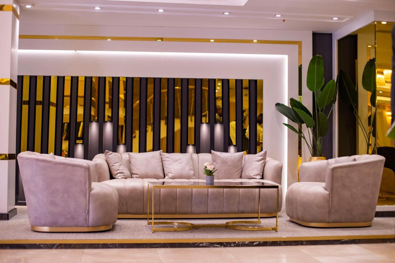 UNITED HOTEL INTERNATIONAL photo