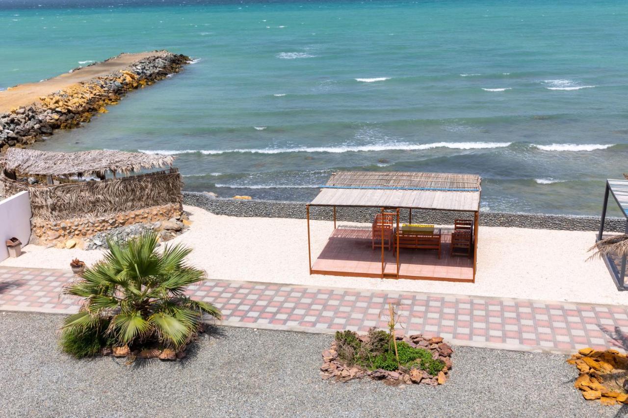 Beach: استراحة نادي اورجان