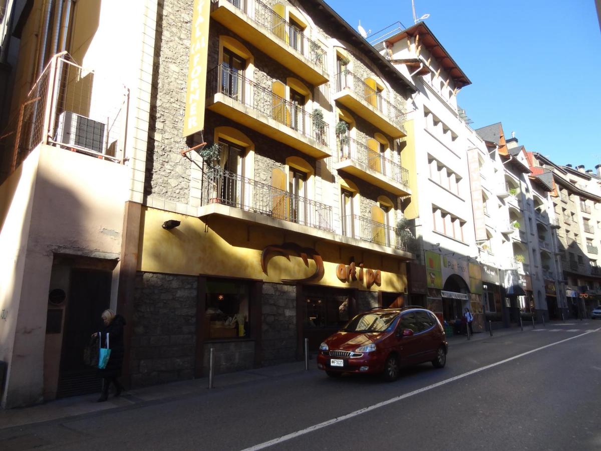 Hostal Cal Forner photo