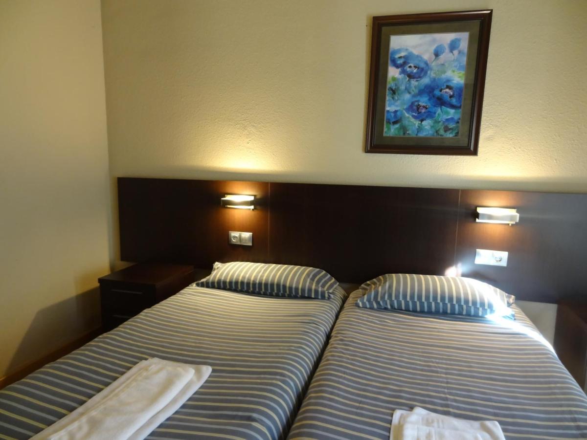 Hostal Cal Forner photo