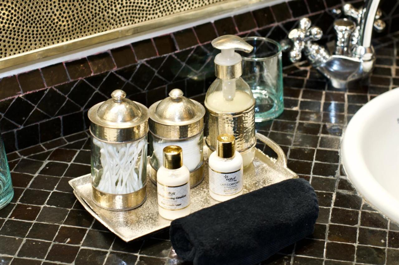 La Claire Fontaine - 3