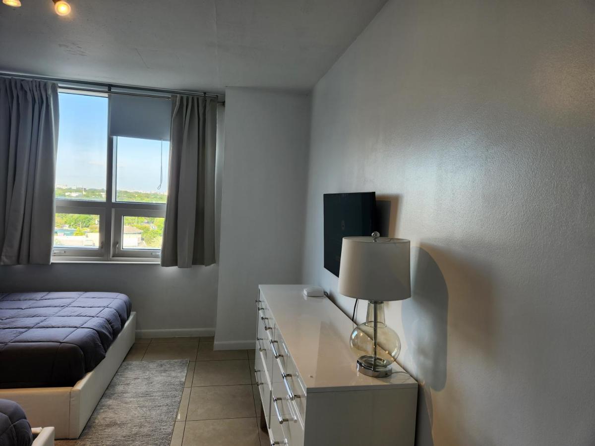 Wonderful 1 bedroom condo in Midtown. - 2