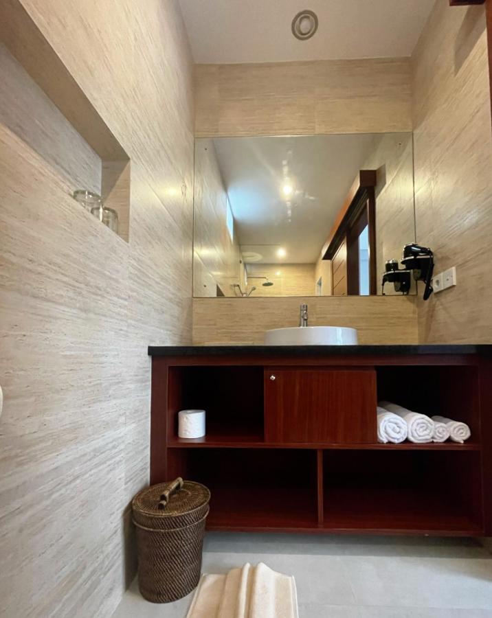 Kayu Sugih Palace - 3