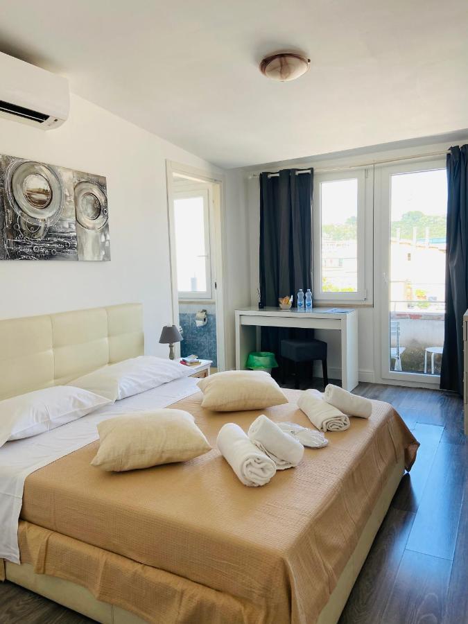 YOUR VATICAN TERRACE - 2