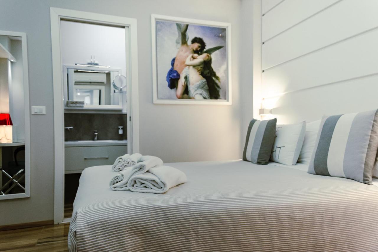 B&B Vanity photo