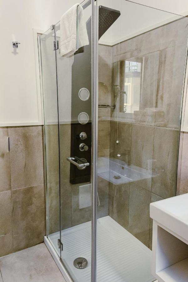 B&B Vanity photo