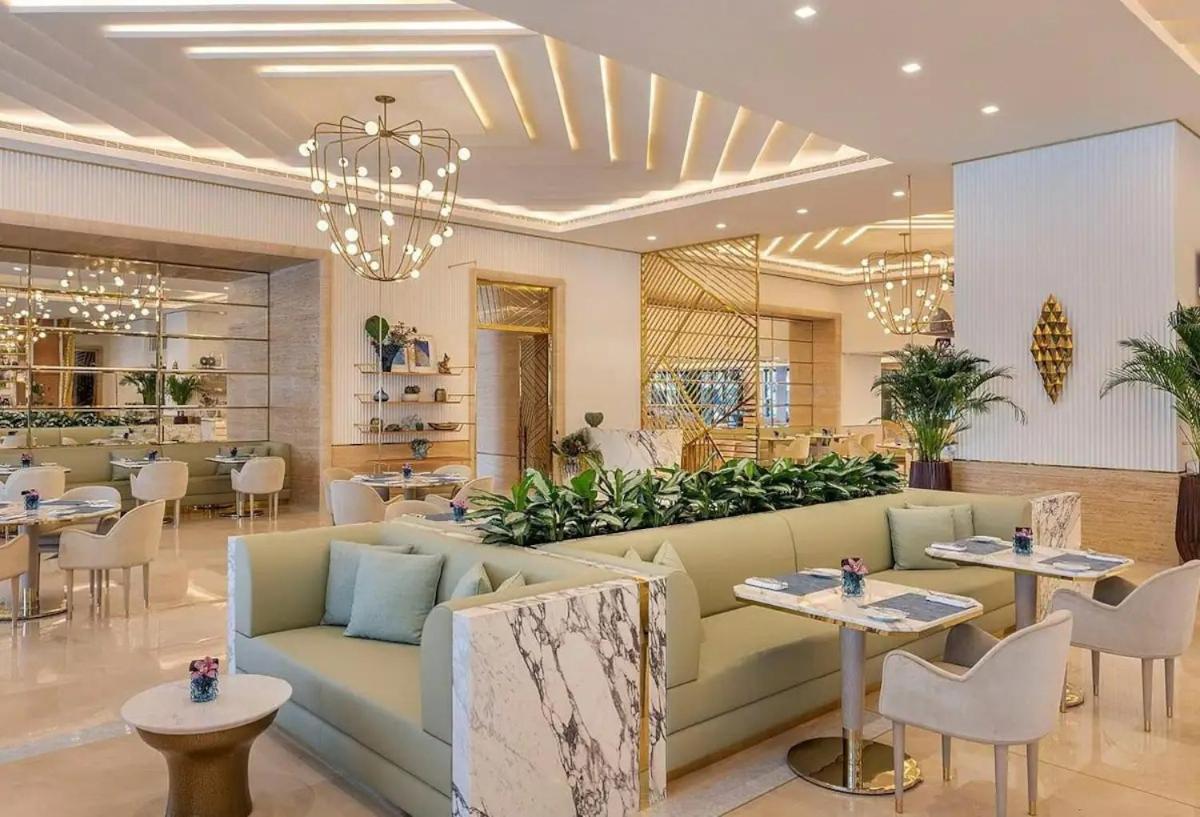 Palm Tower where Luxury & View meet in one place - 5