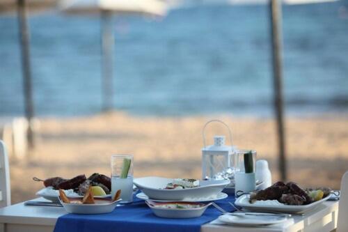 Dome Beach Marina Hotel & Resort photo