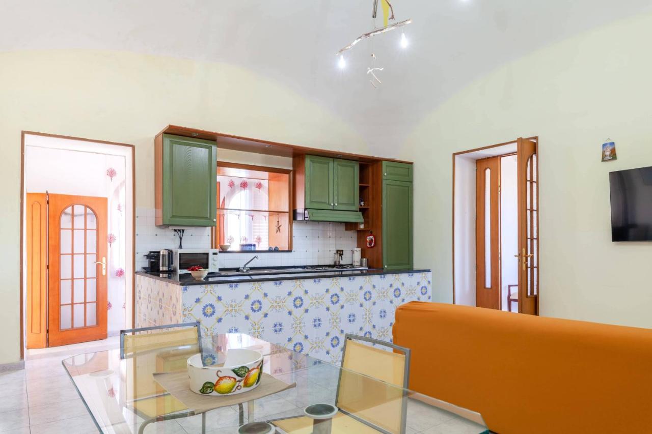 Da Procida 97 - Gioia Apartments photo