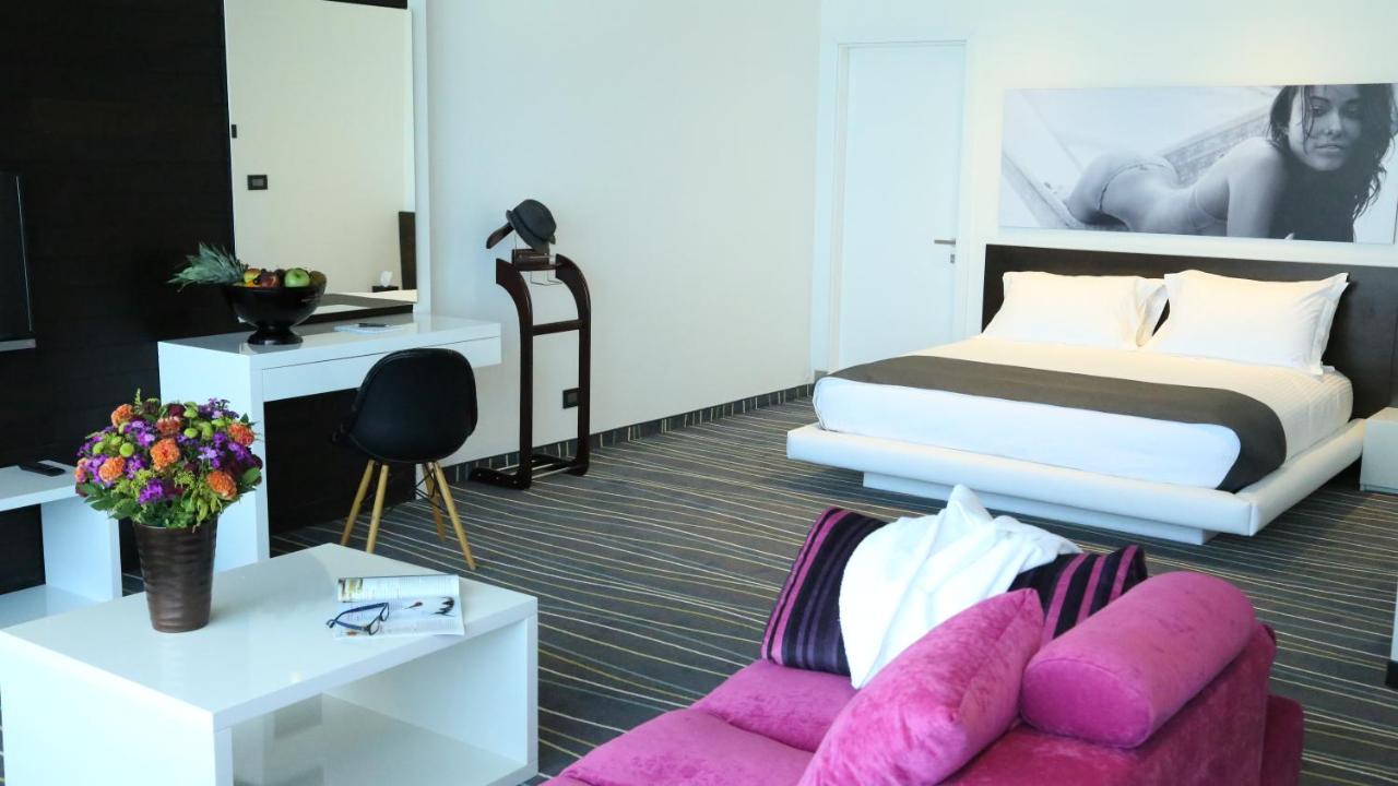 Veer Luxury Boutique Hotel & Beach Club photo