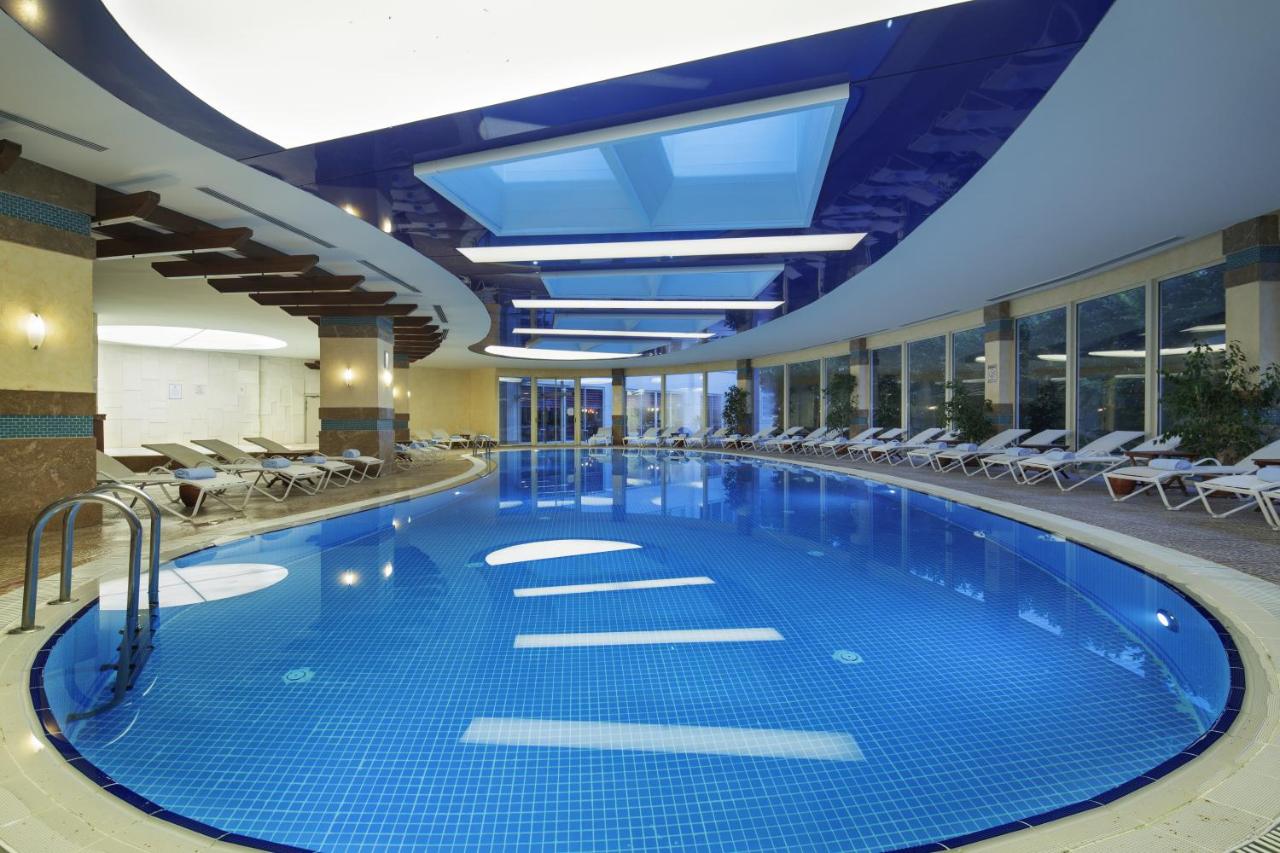 Heated swimming pool: Liberty Hotels Lara