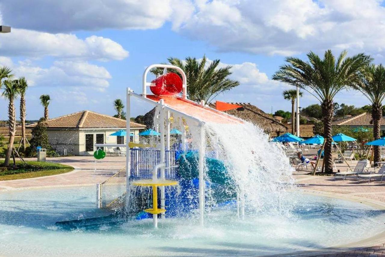 Park wodny: Luxury 6BDRM Resort Pool Home Near Disney Parks & Orlando Attractions