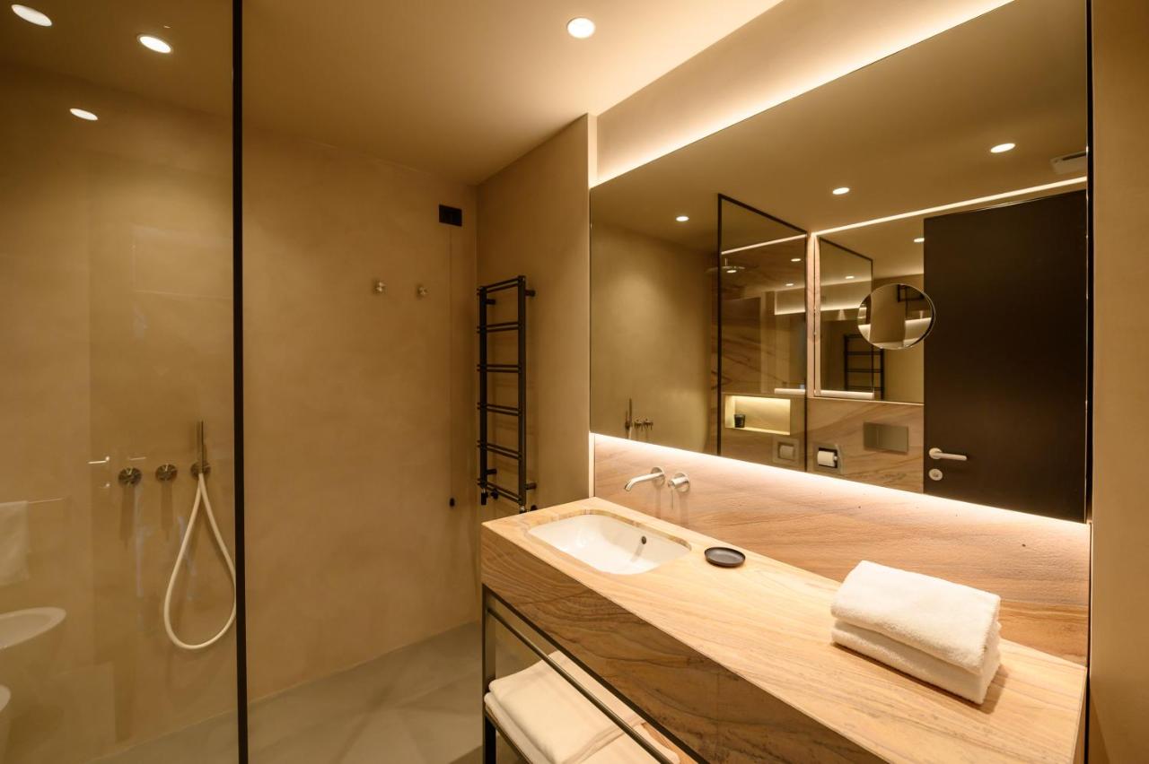 DUPARC Contemporary Suites photo