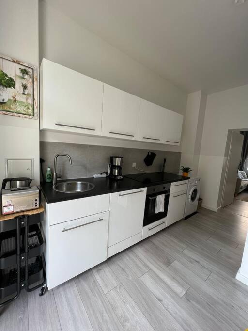 Schönes Apartment in zentraler Lage Luppenstraße
