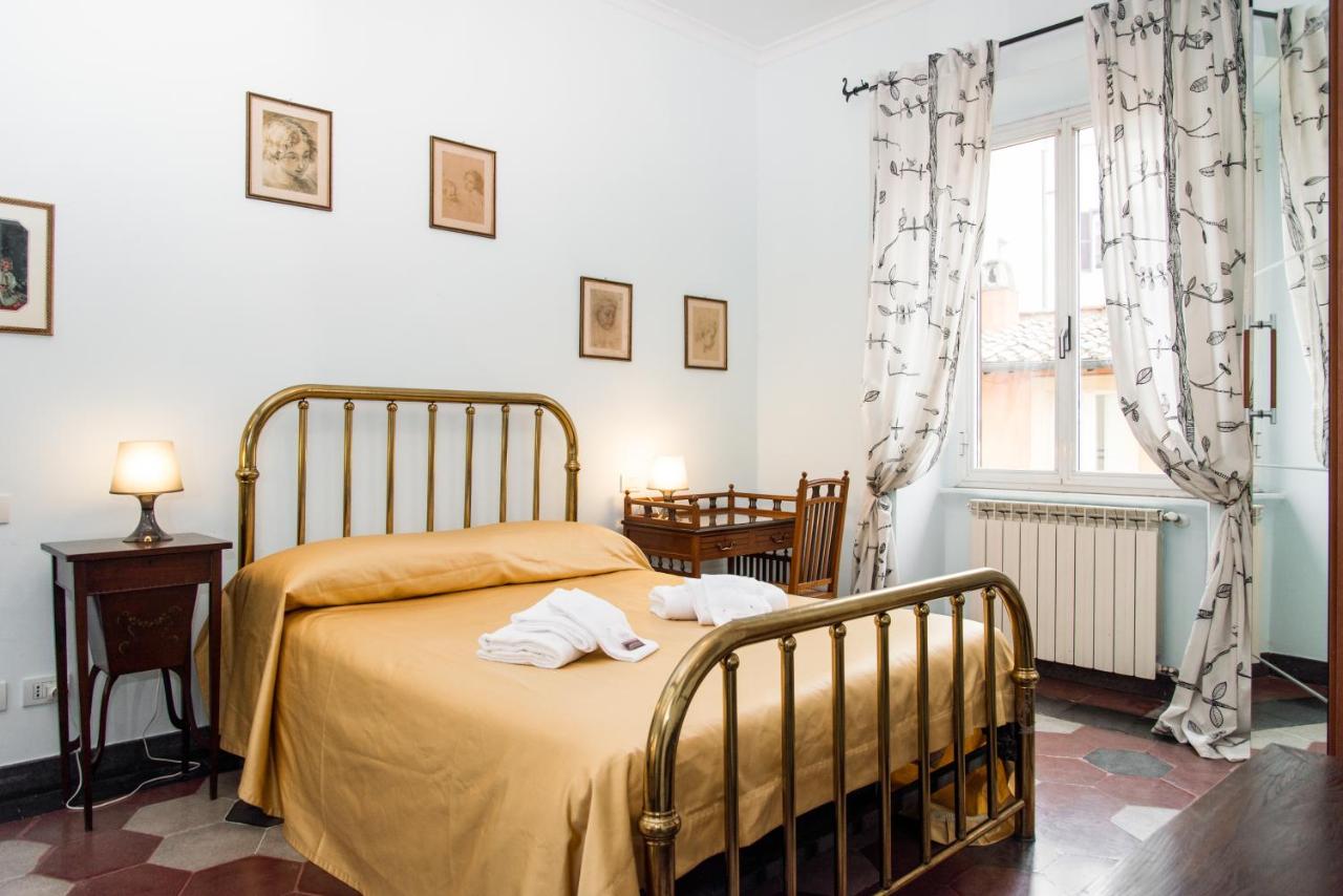 Holidays Banchi Vecchi Apartment - 2