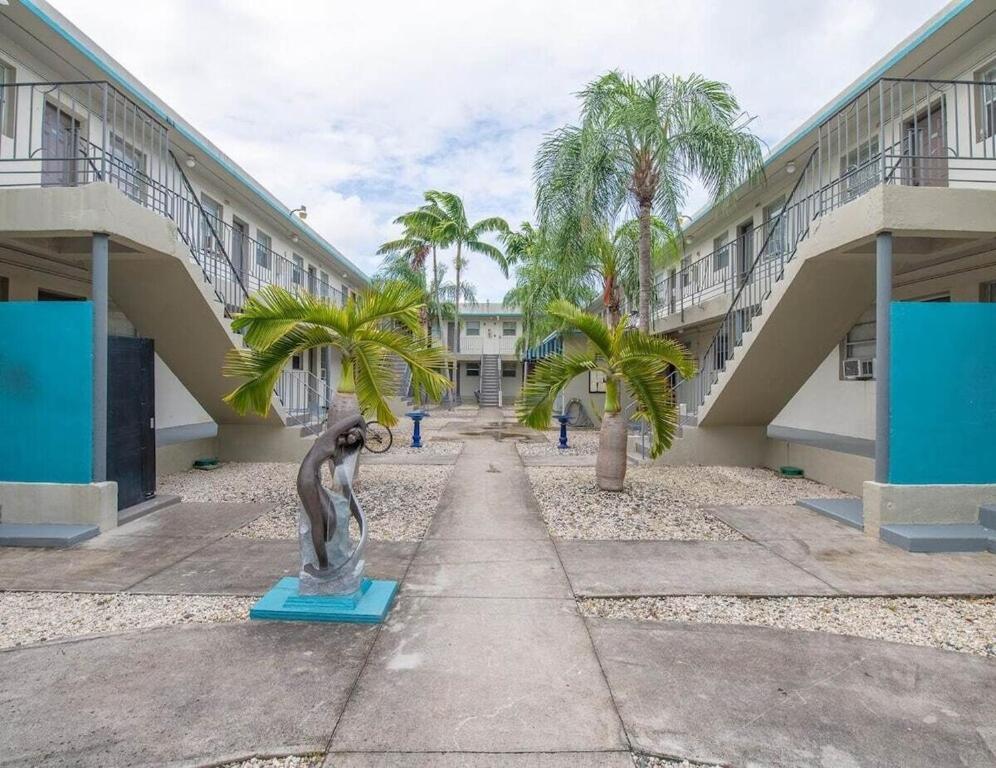 5 Minutes to downtown Apt201 - 5