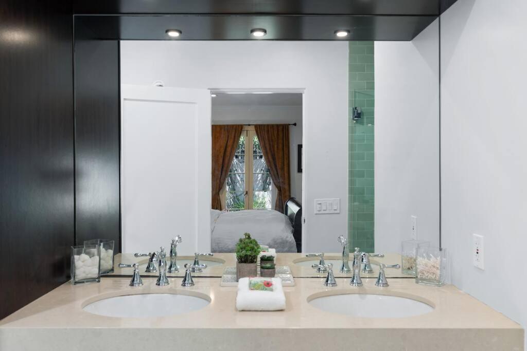 Secluded 4BR Spanish Oasis in the Heart of LA - 3