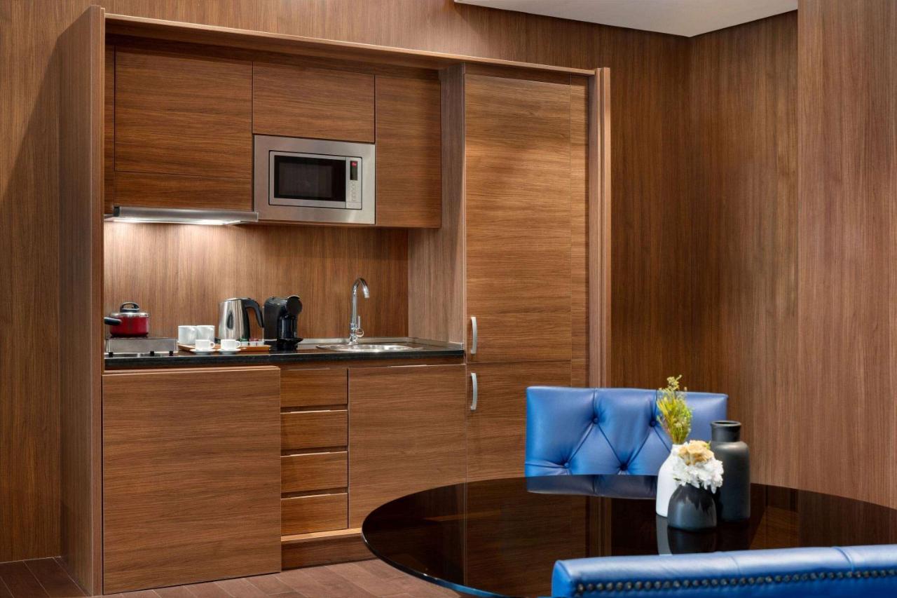 Wyndham Grand Manama photo
