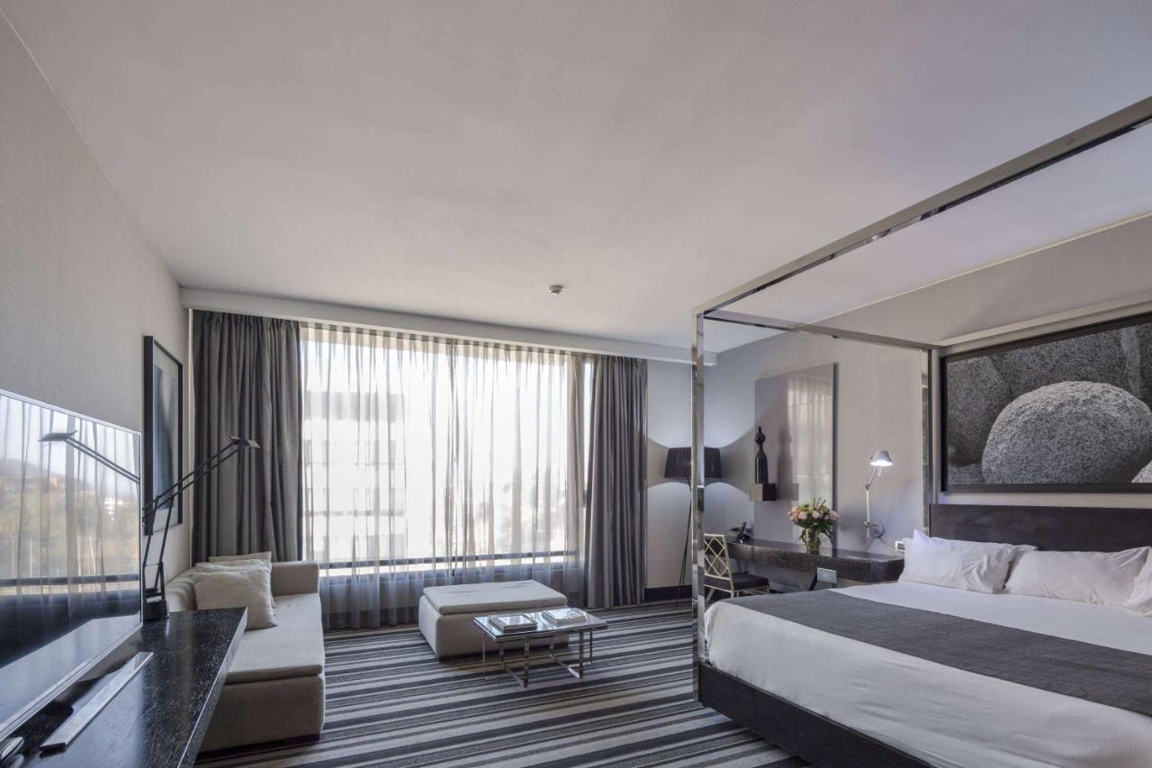Wyndham Santiago Pettra photo