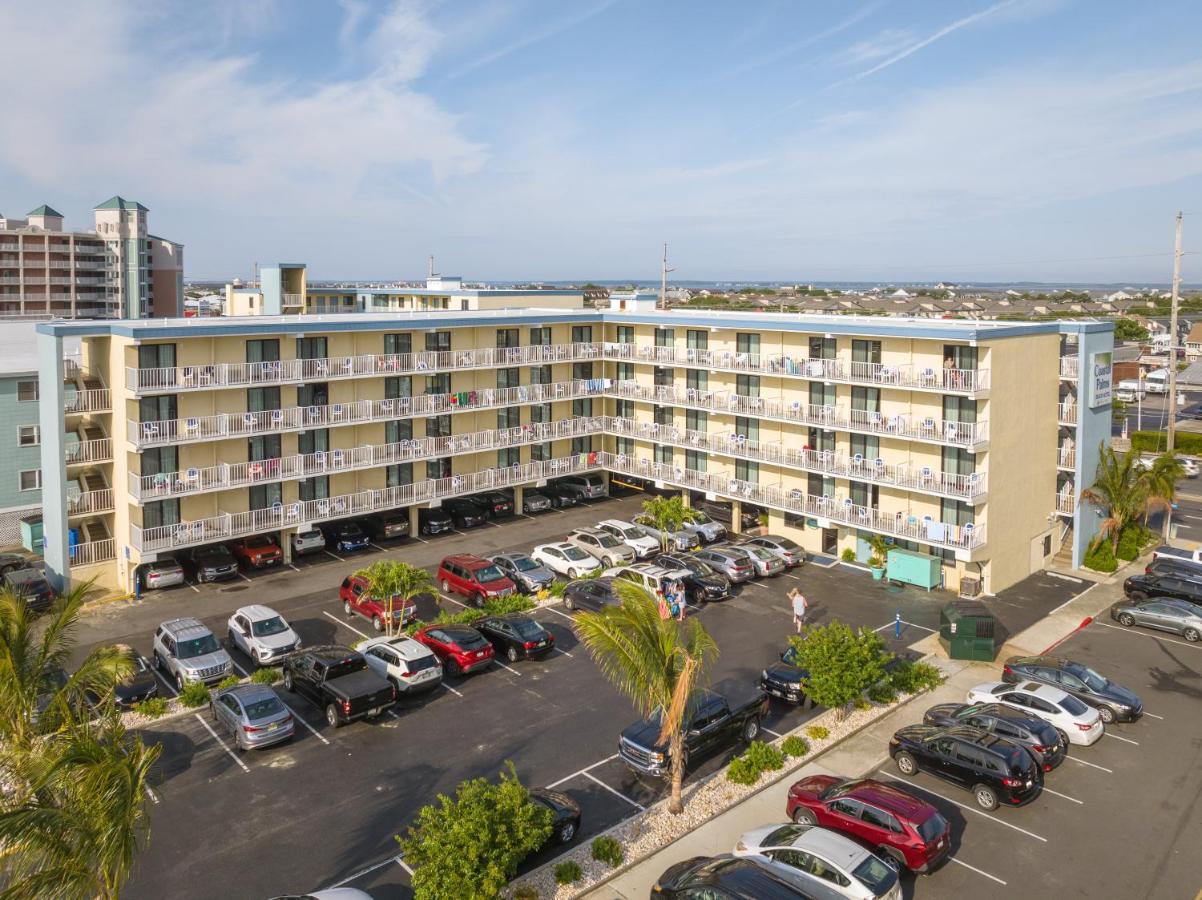 Coastal Palms Beach Hotel — photo 9