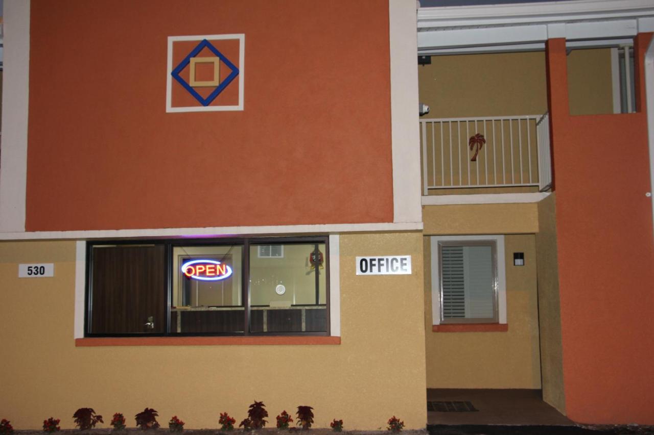 Budget Inn — photo 21