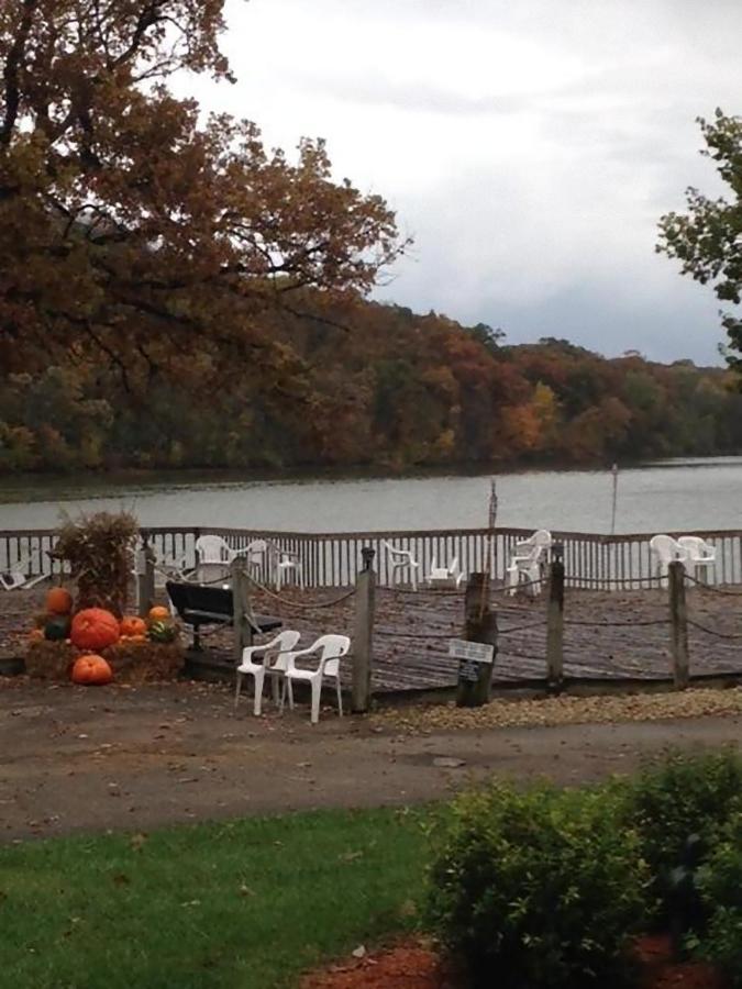 Paddle Wheel Inn — photo 20