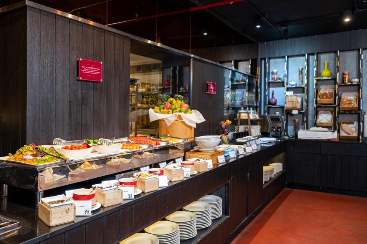 RakYim Siam - Sukhumvit 15 - 5