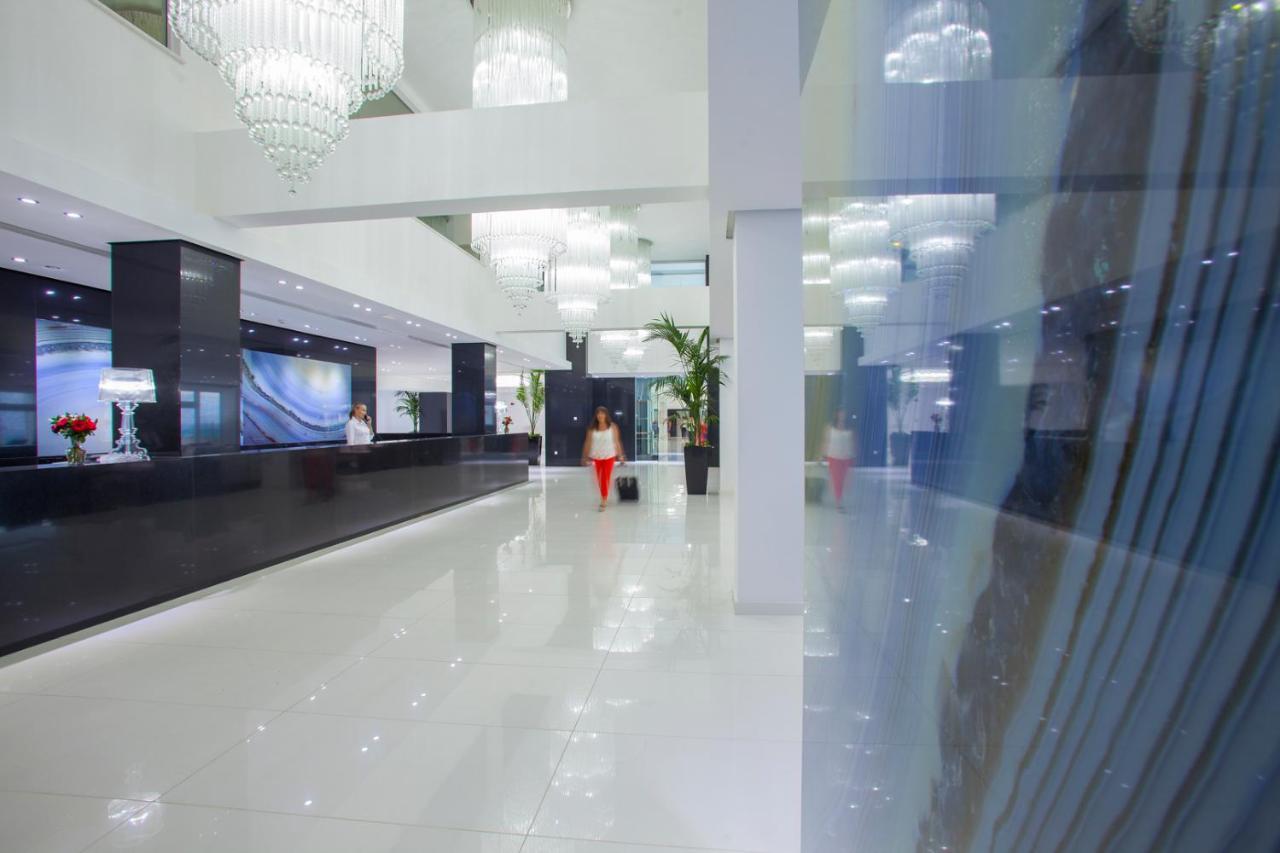 King Evelthon Beach Hotel & Resort photo