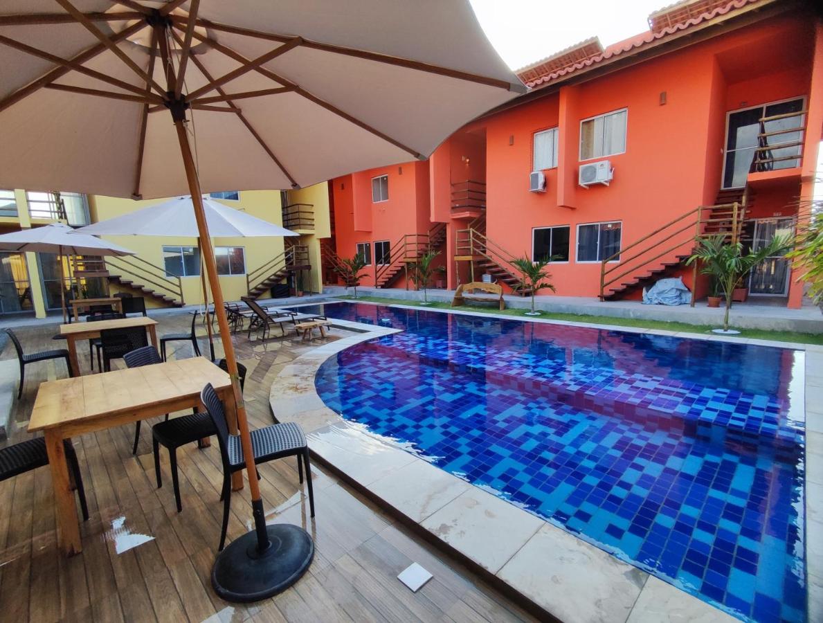 Casa na praia com piscina photo