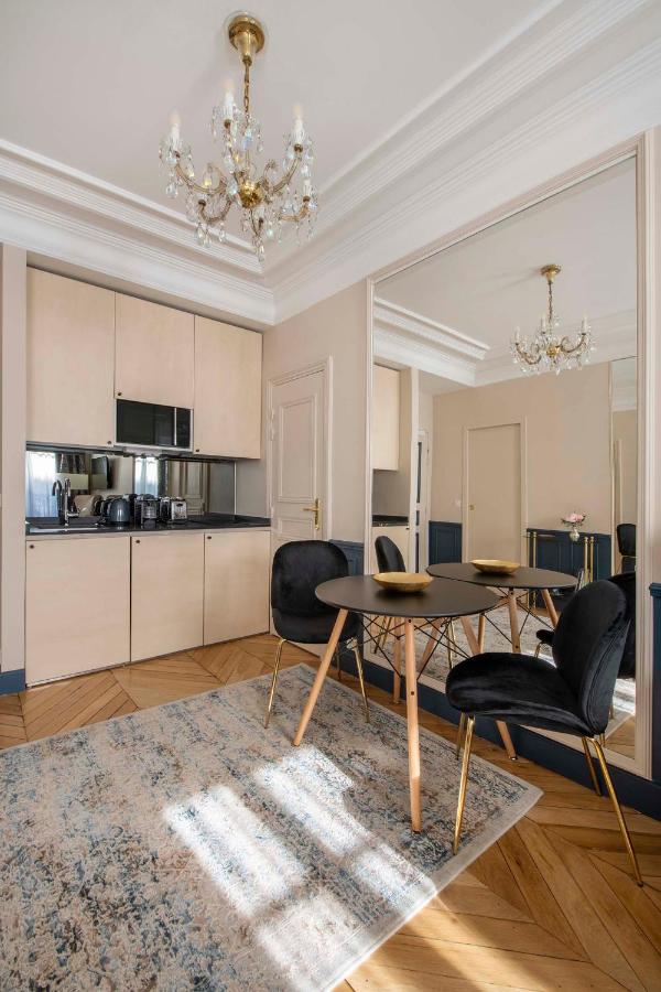 LE BEAU MARAIS - Luxury Apartments, AIR COND, LIFT - 5