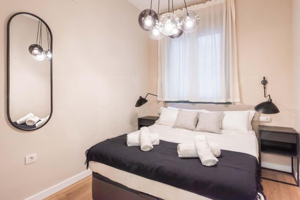 Contemporary Minimalist Apartment by REMS - 4