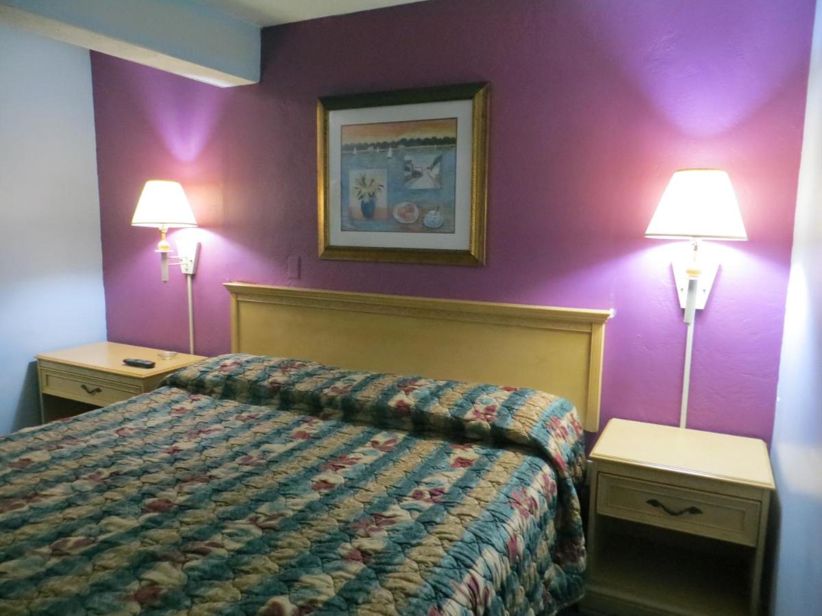Parkway Motel — photo 4