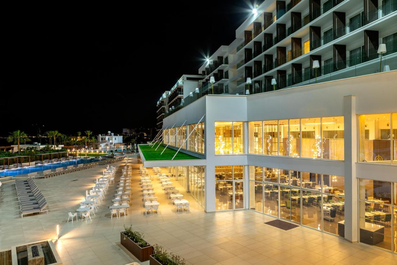 Chrysomare Beach Hotel & Resort photo