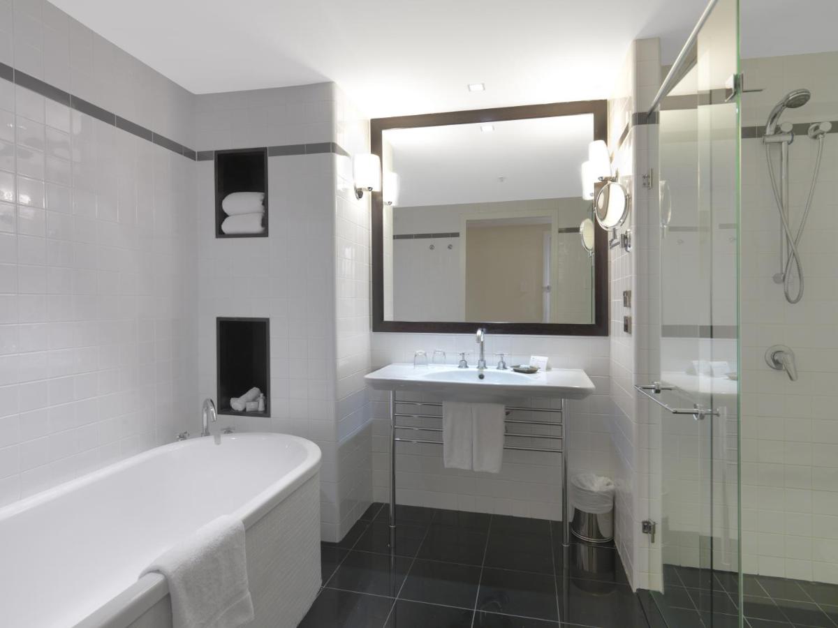 Amora Hotel Jamison Sydney photo