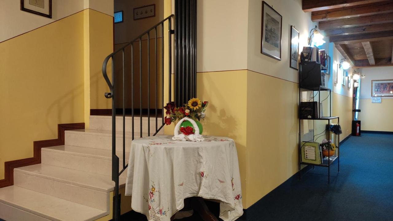 Hotel Antico Moro photo